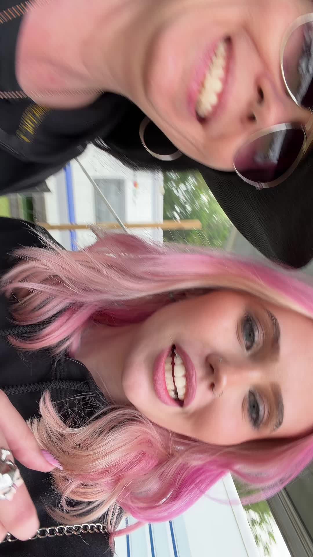 @julia🤘🤘