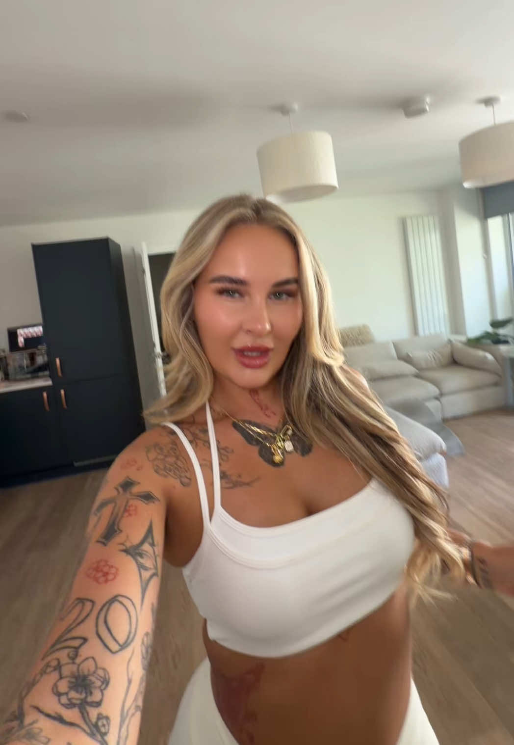 @alirose