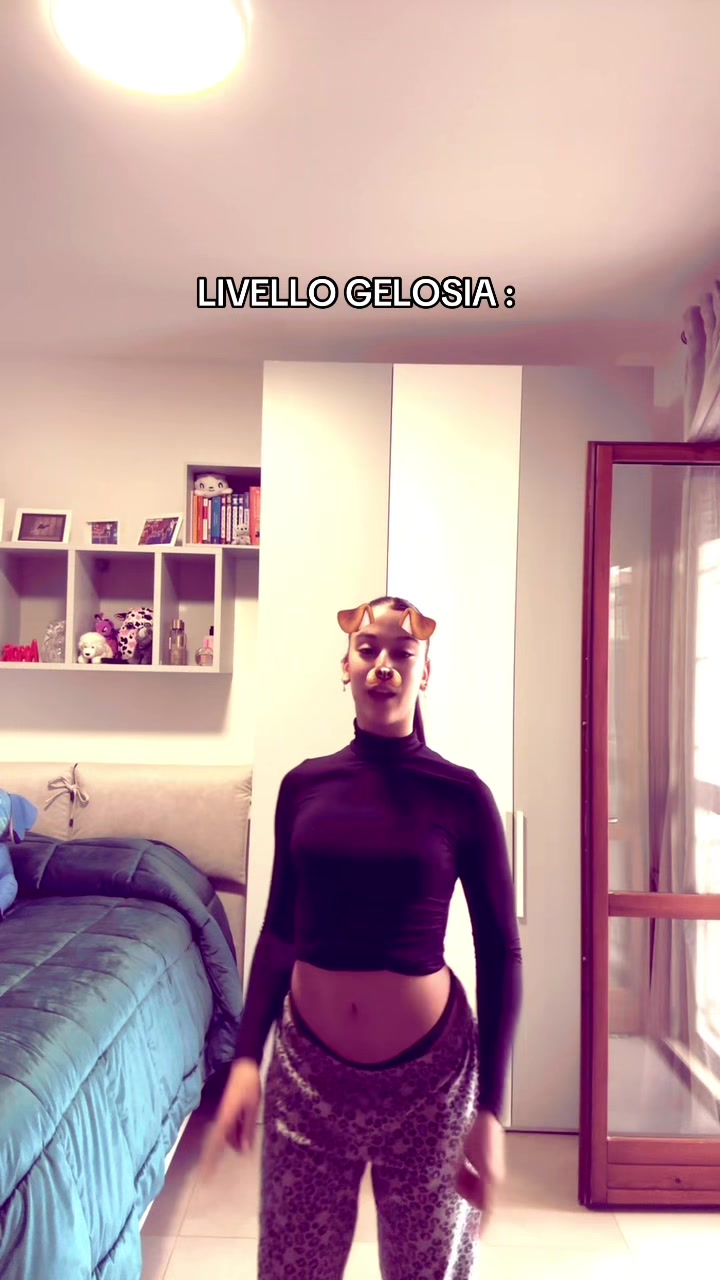@ale._.4friendss
