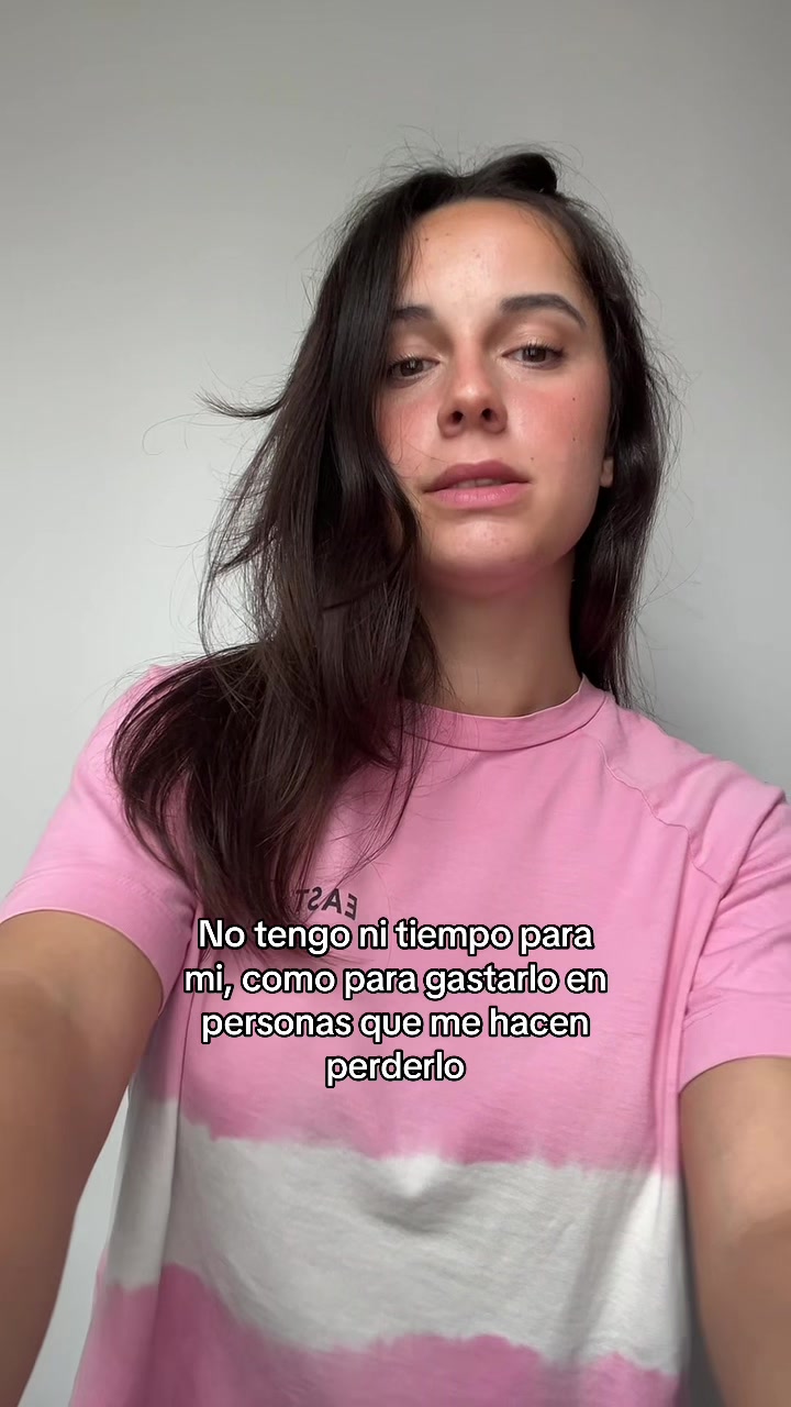 @Eleniitaaa