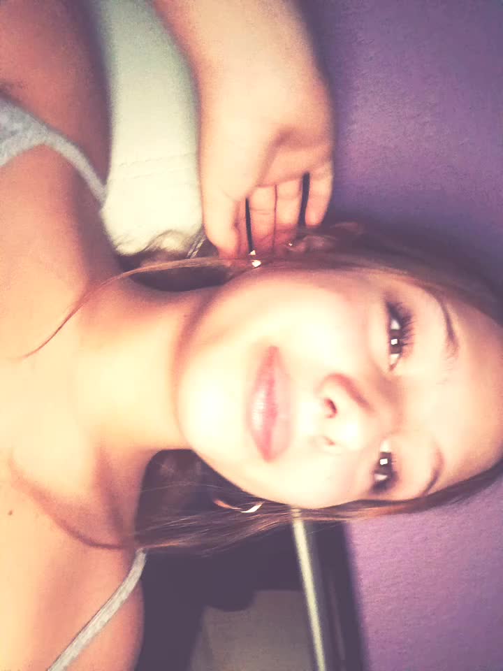 @AYLAAAA