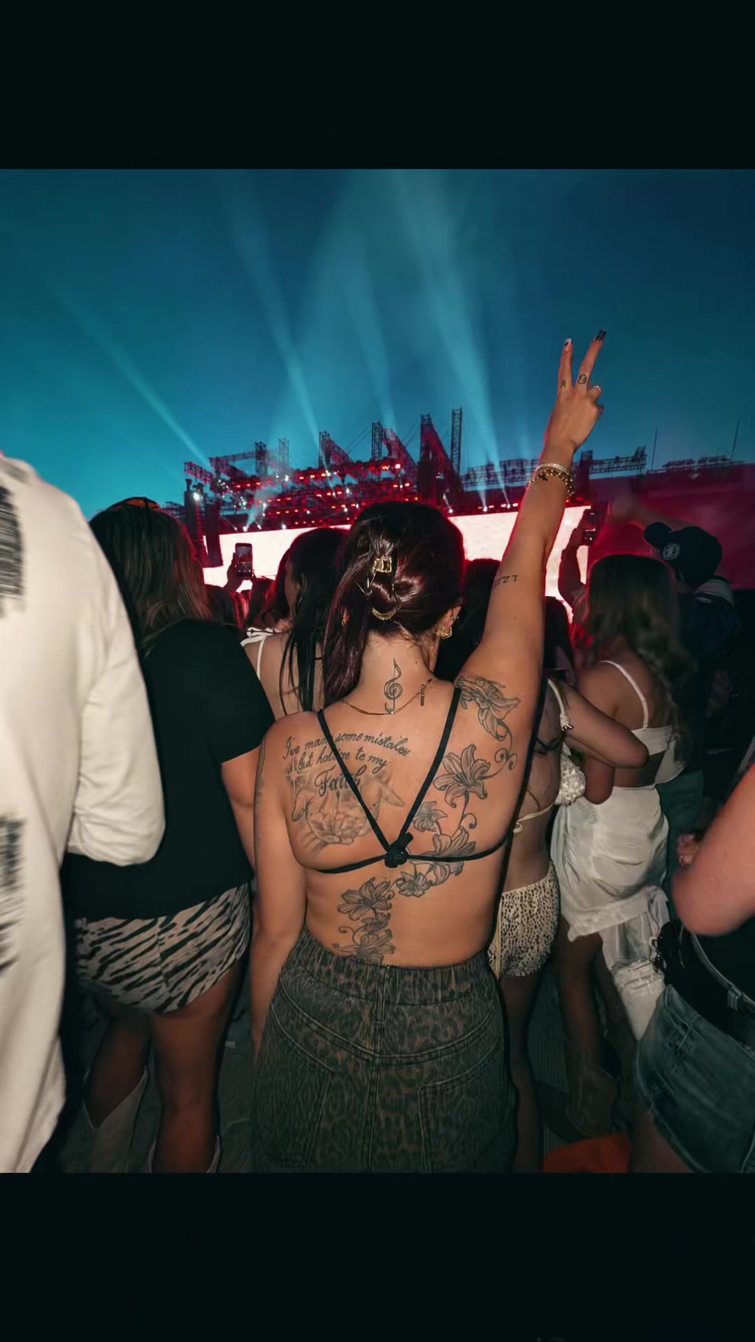 @JJT 🦋💜