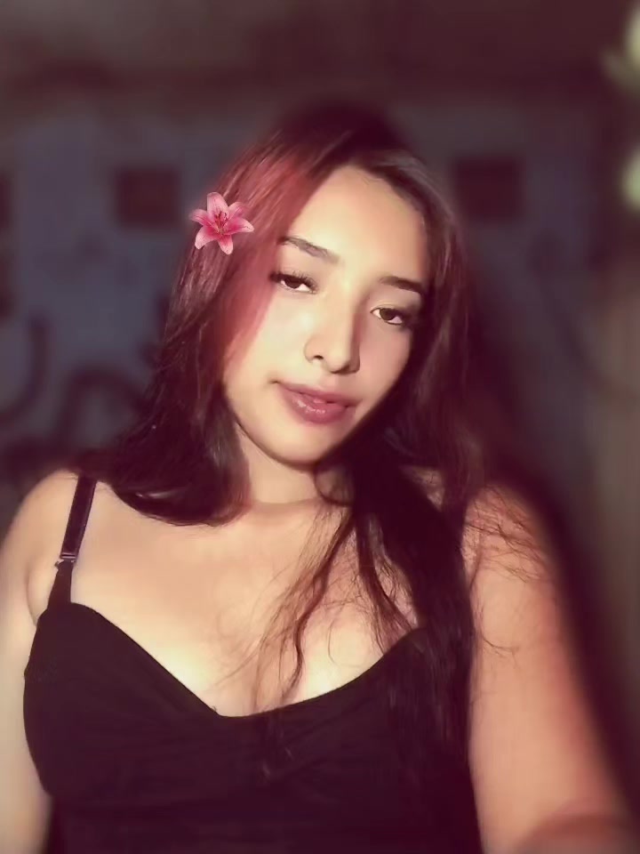 @𝓔𝓵𝓲_𝓒𝓪𝓼𝓽𝓲𝓵𝓵𝓸🎀