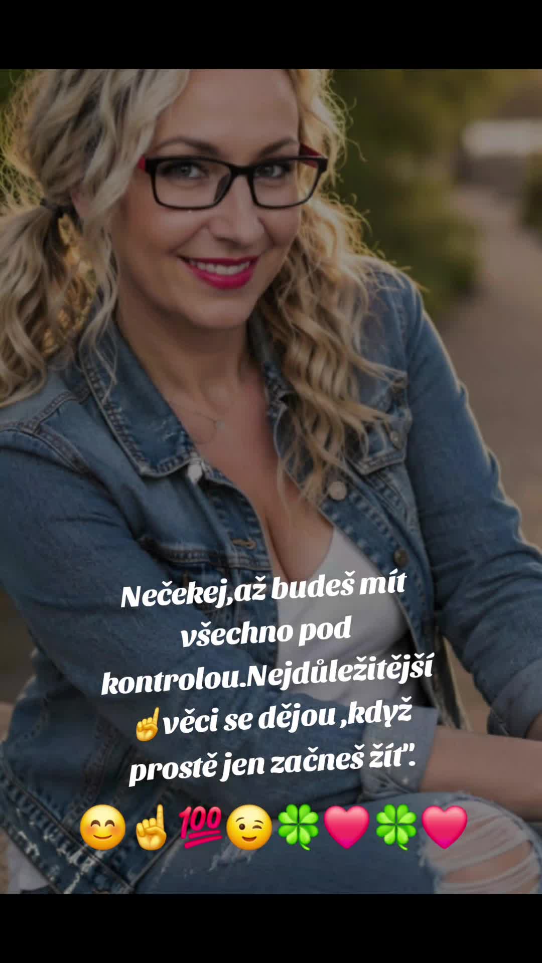 @🦈⭐️&hearts;️Marťa⭐️🤜🤍🤛