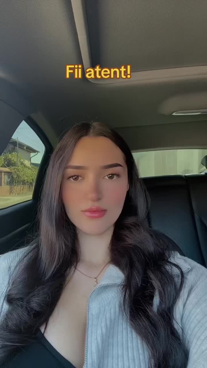 @Cătălina💖
