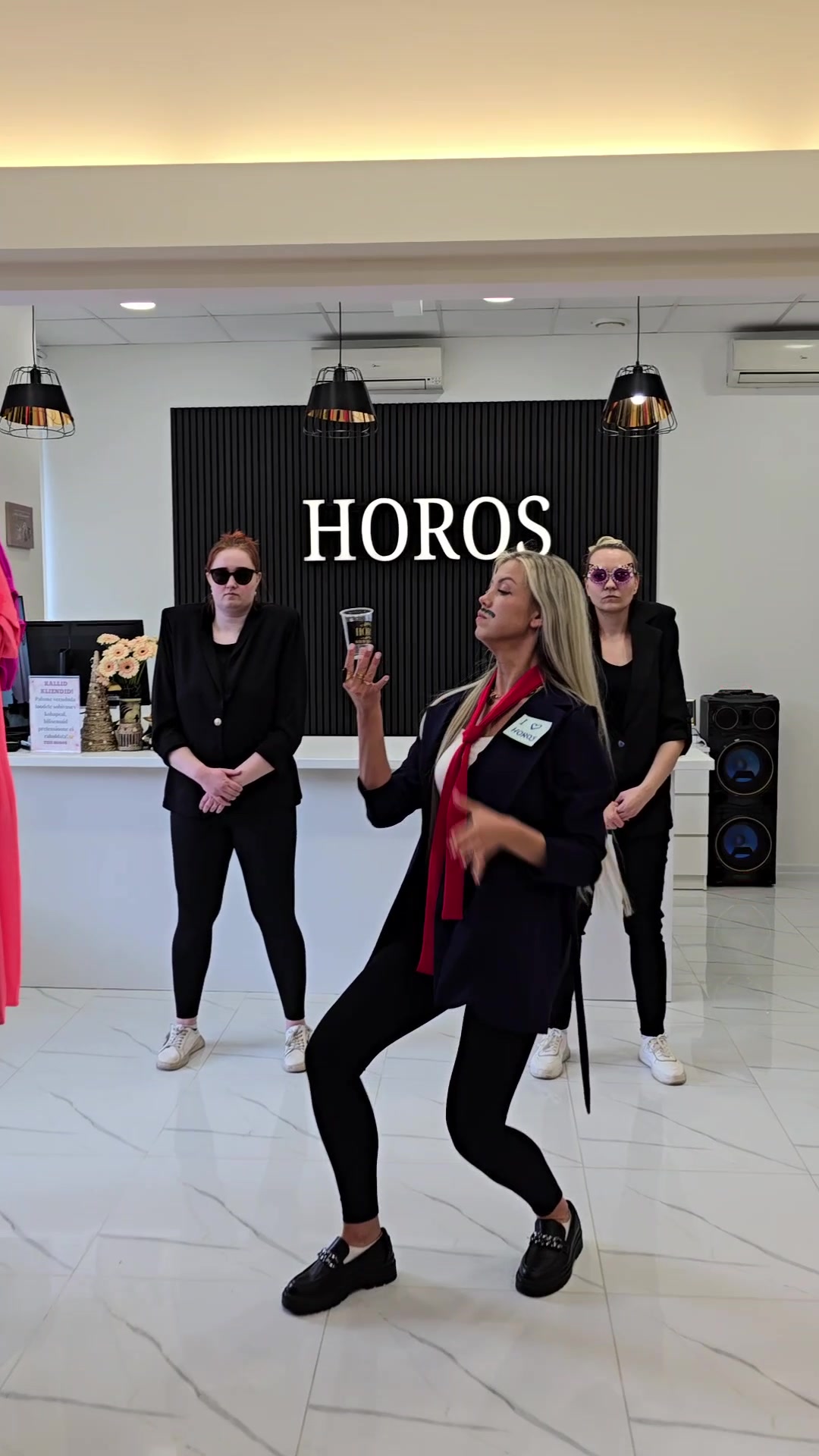 @Horos