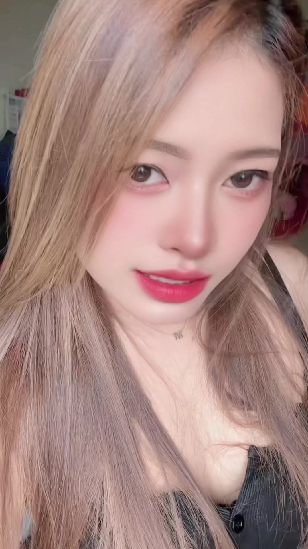 @𝕾𝖒𝖎𝖑𝖊 ♡︎