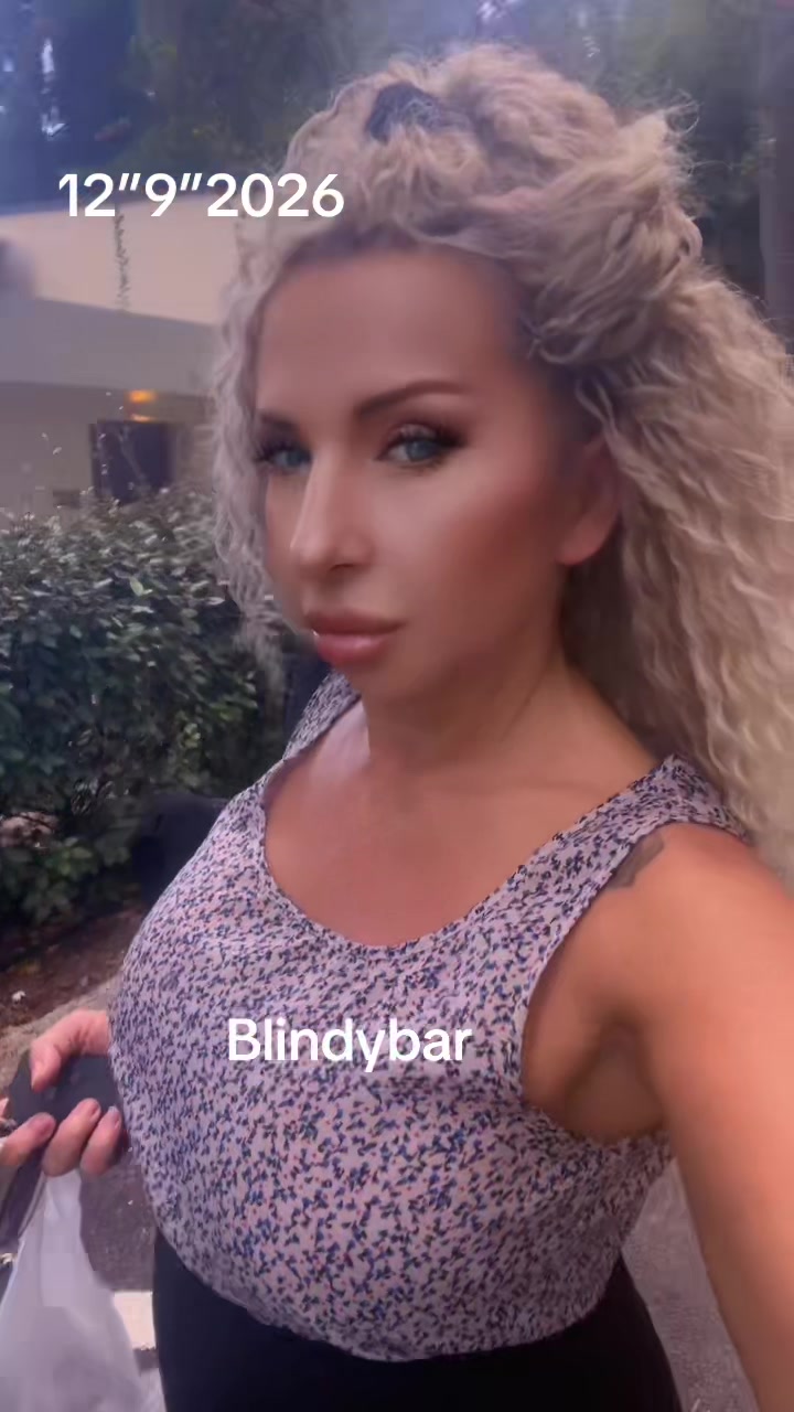 @blondimontenegro