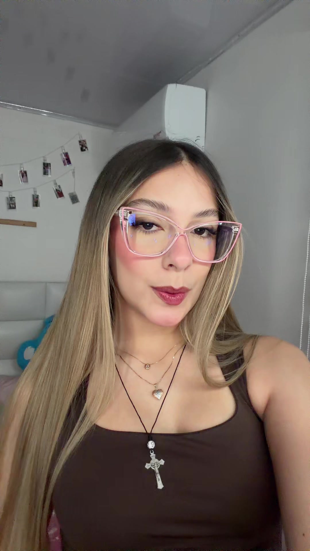 @ani🍒