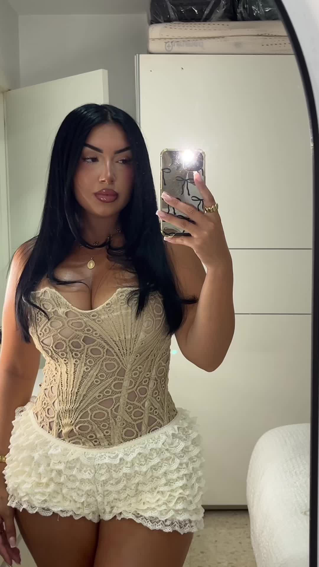 @sheilatrs