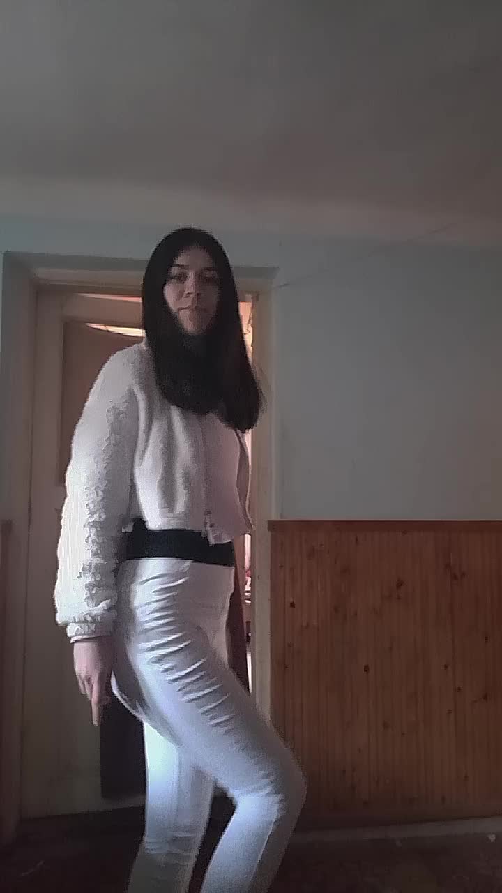 @Jazmin.Fekete.26