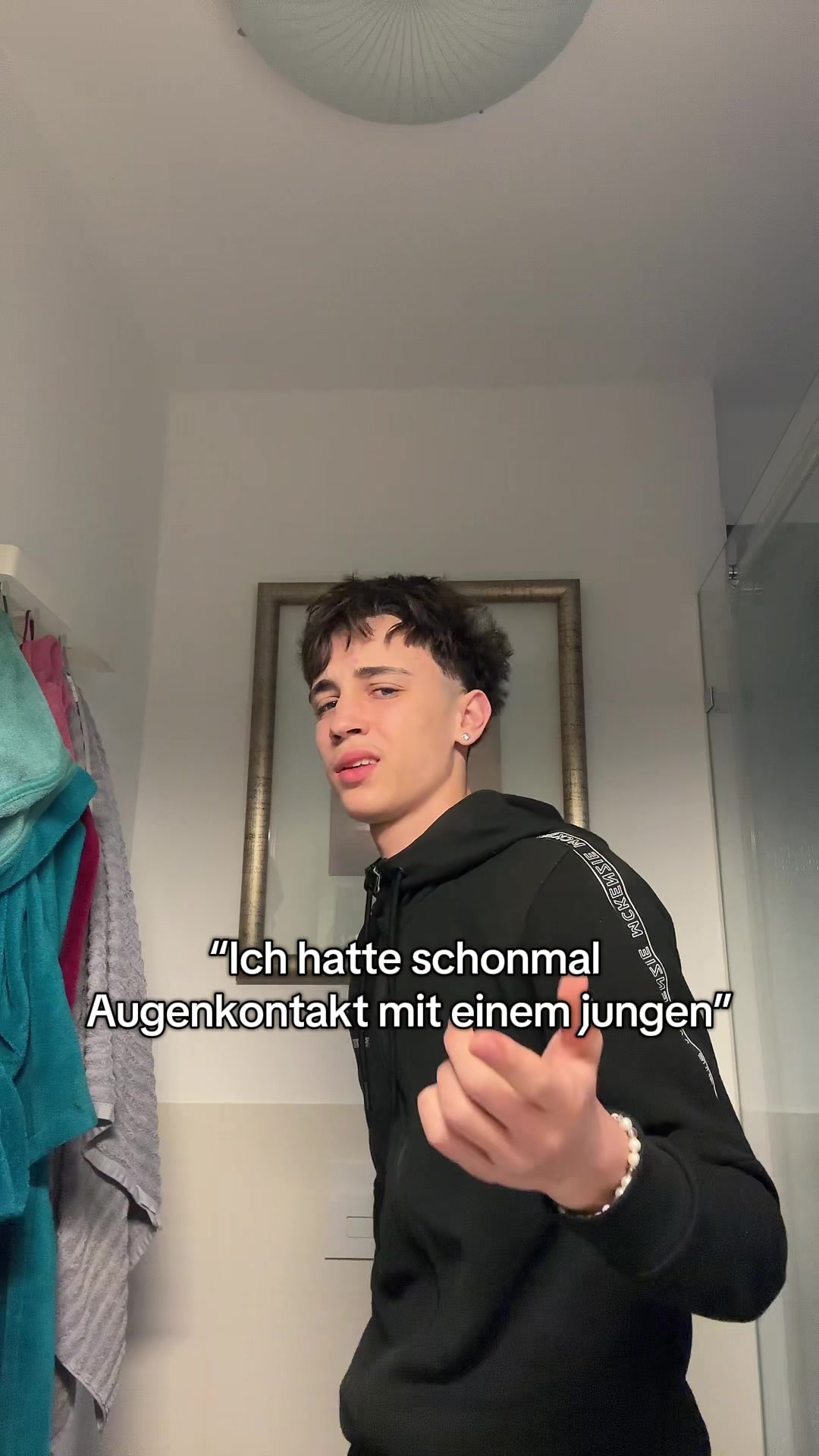 @🫰