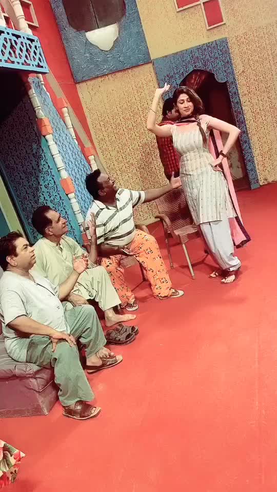 @AQSA MALIK