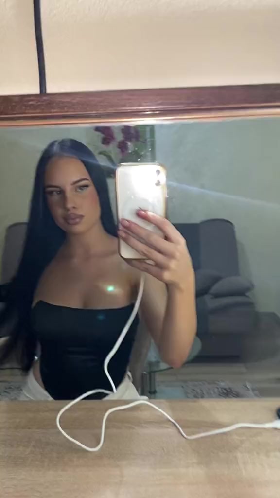 @симона
