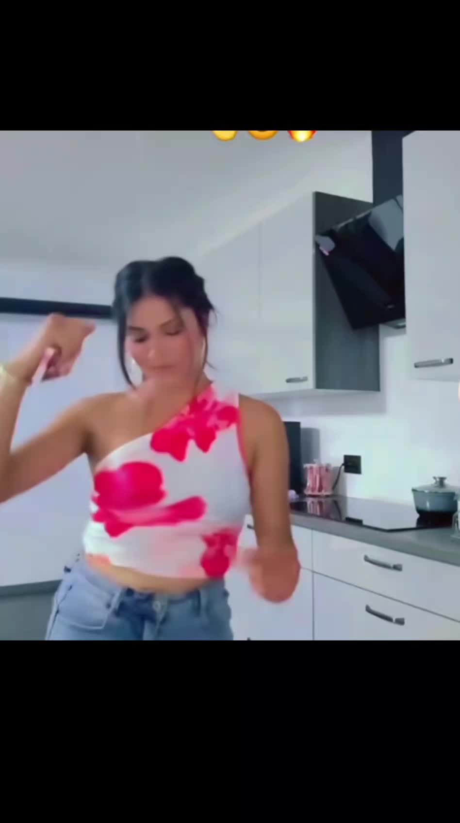 @Anife12