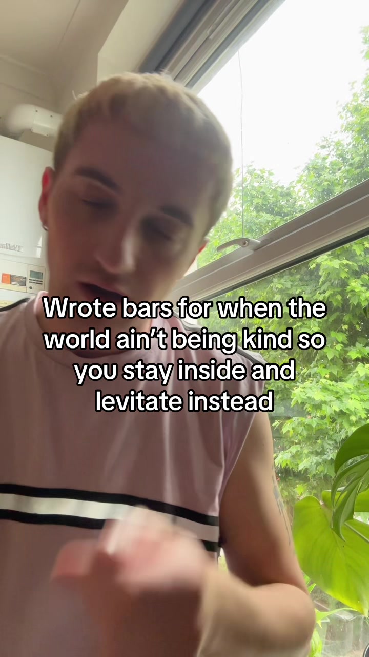 @0121kristie