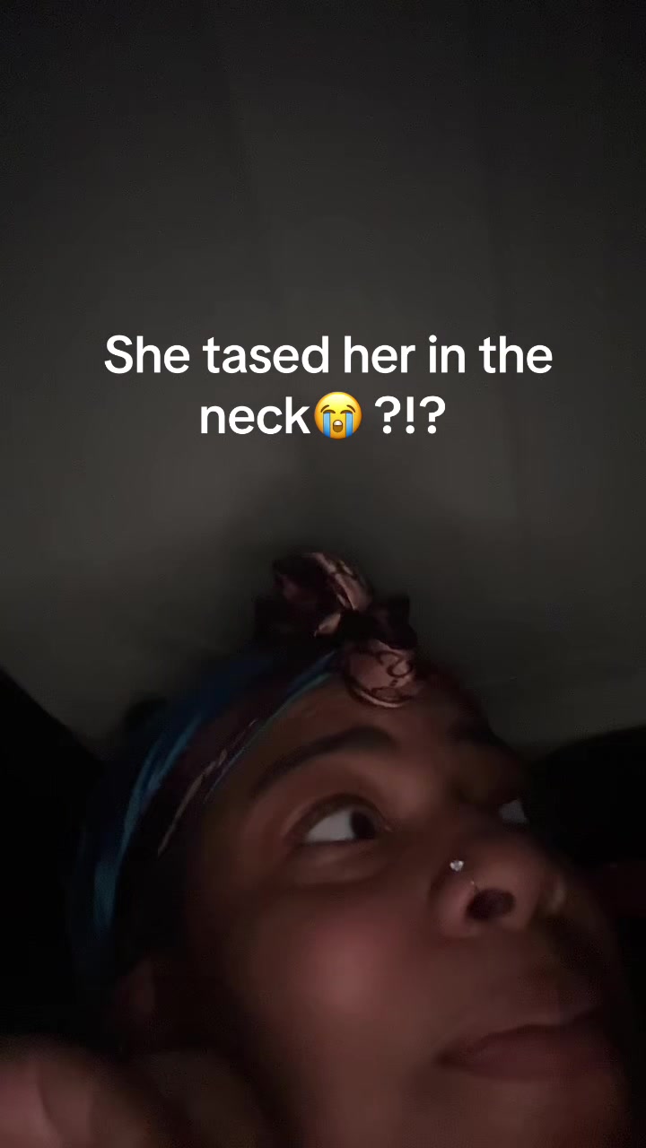@KayyBell