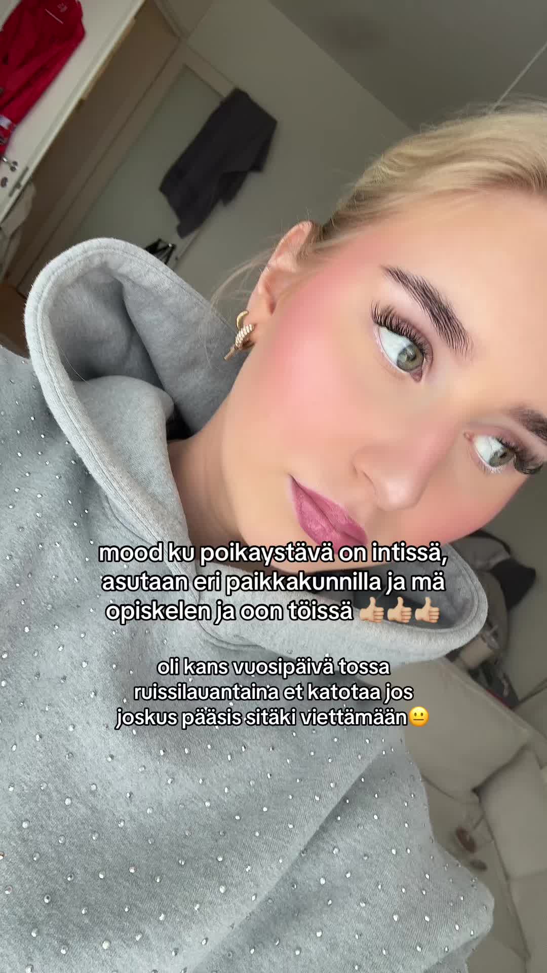@elsajeejee