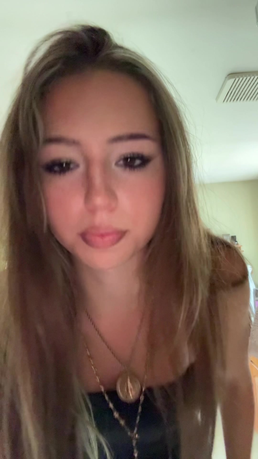 @Charlotteeeeee