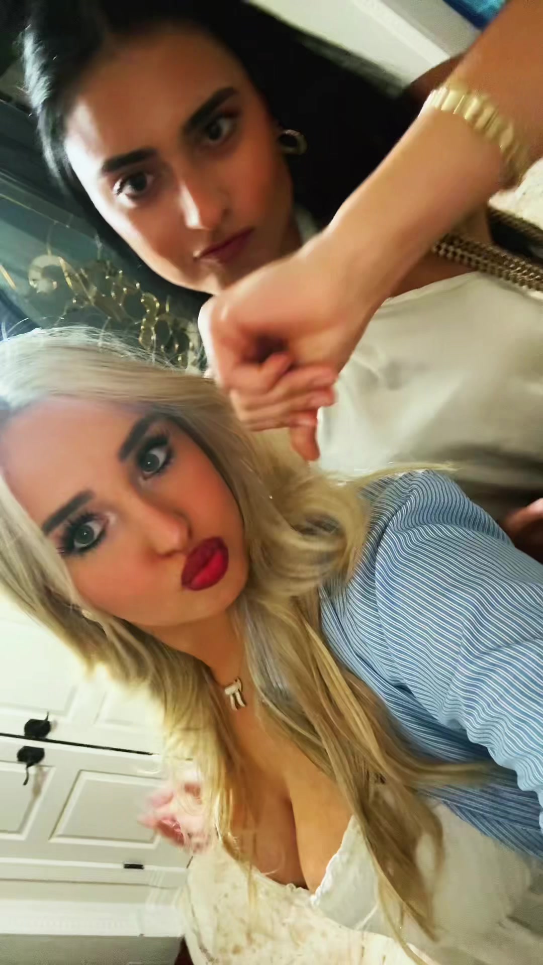 @globalblonde