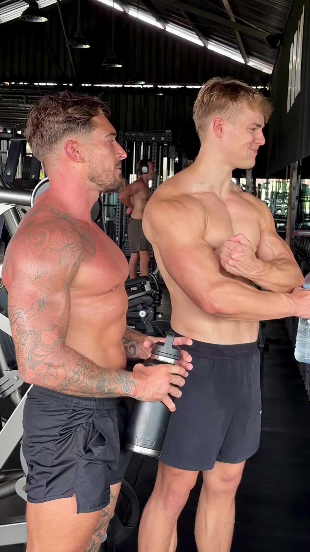 @Misterjacobs