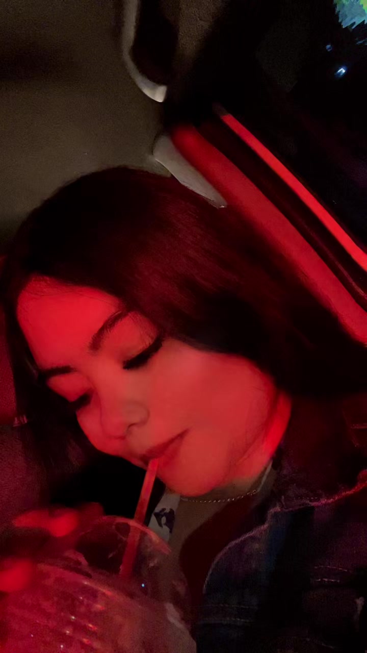 @_valeeeeeeeeeen_