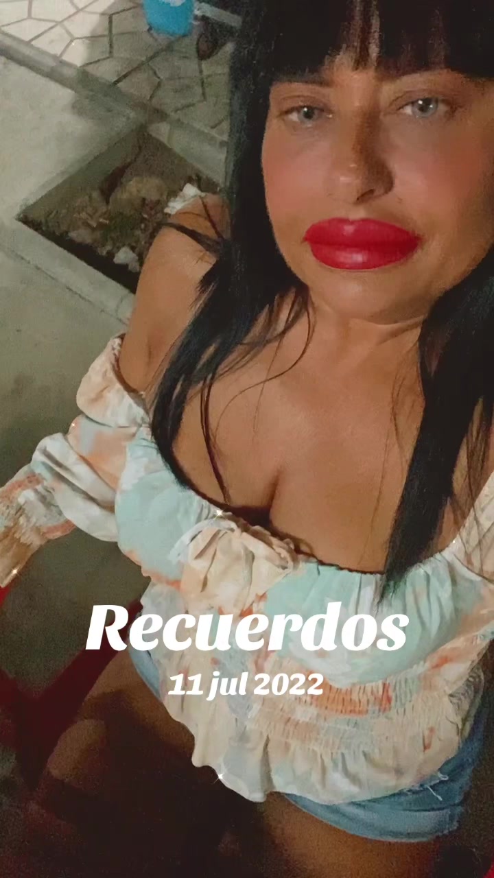 @Mariana Maniscalco