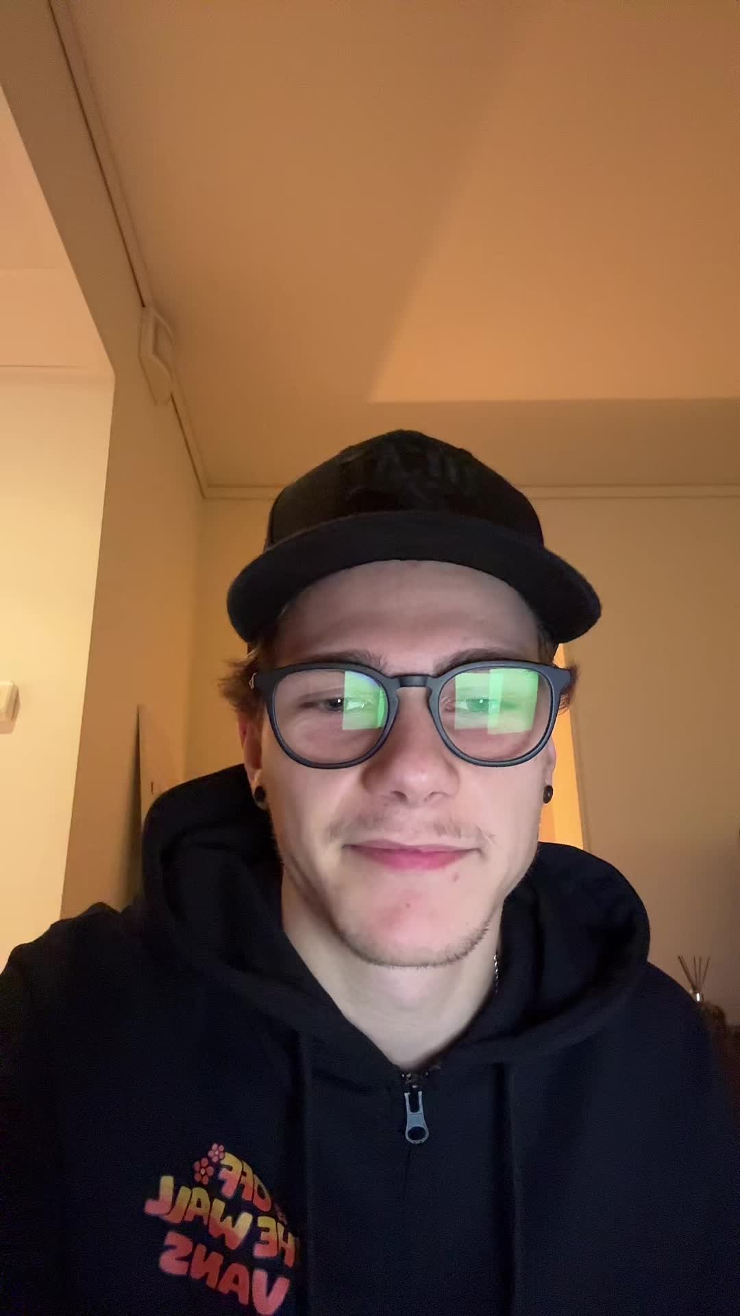 @Knuten