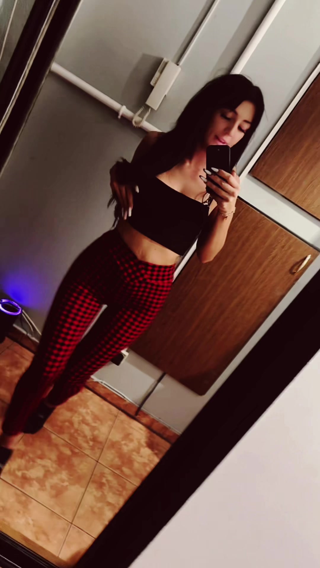 @Angela Na
