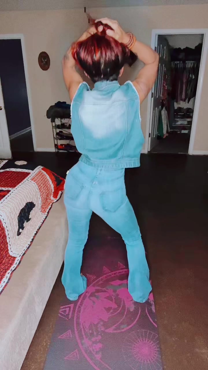 @RedneckBaddie