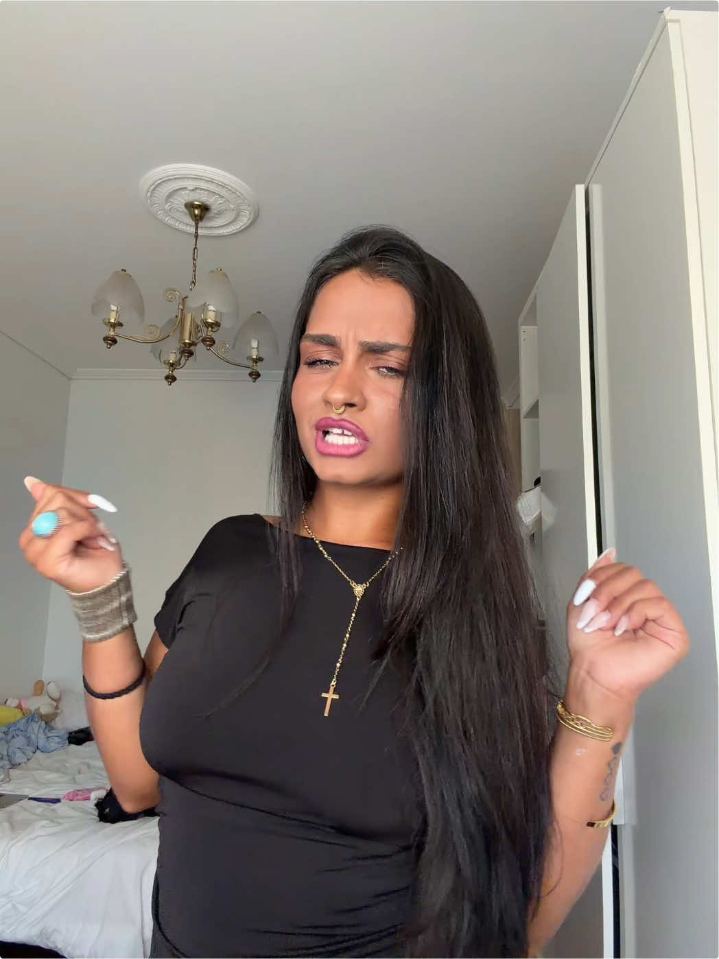 @SARA FINOL