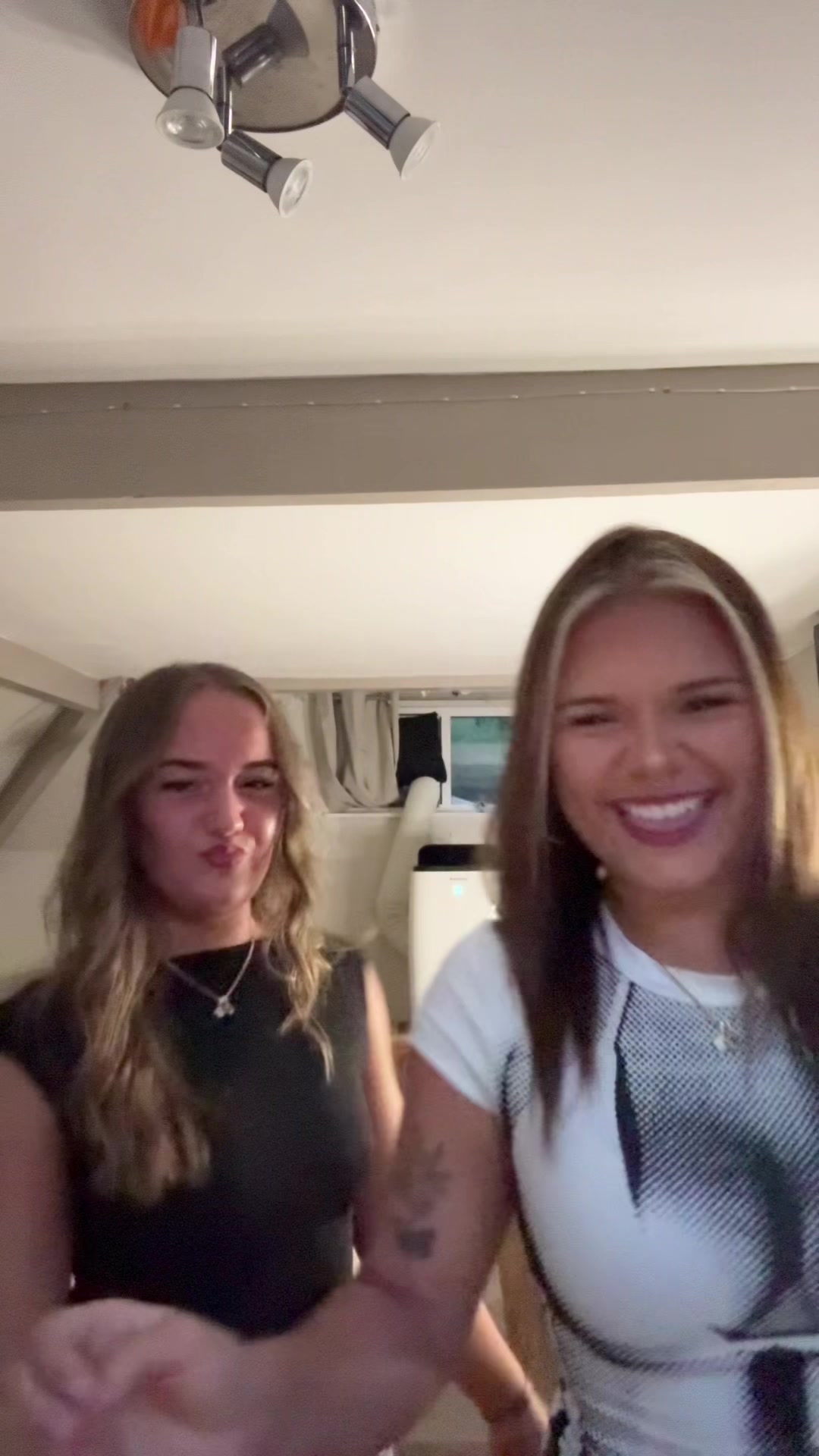 @xhannahburrowsx