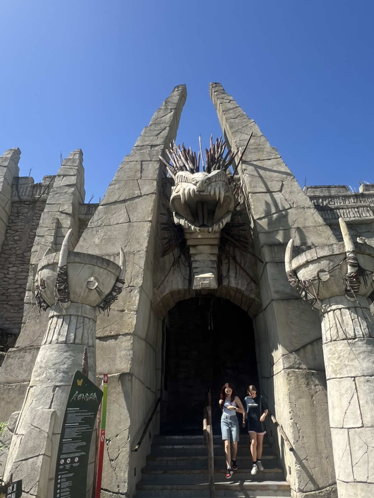 @𝓜𝓮𝓰𝓪𝓷 🎢