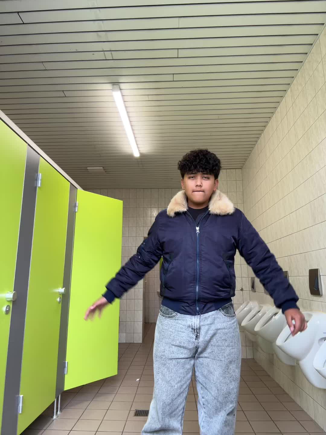 @𝑭𝒓𝒂𝒖𝒆𝒏𝒂𝒓𝒛𝒕_𝟎𝟗