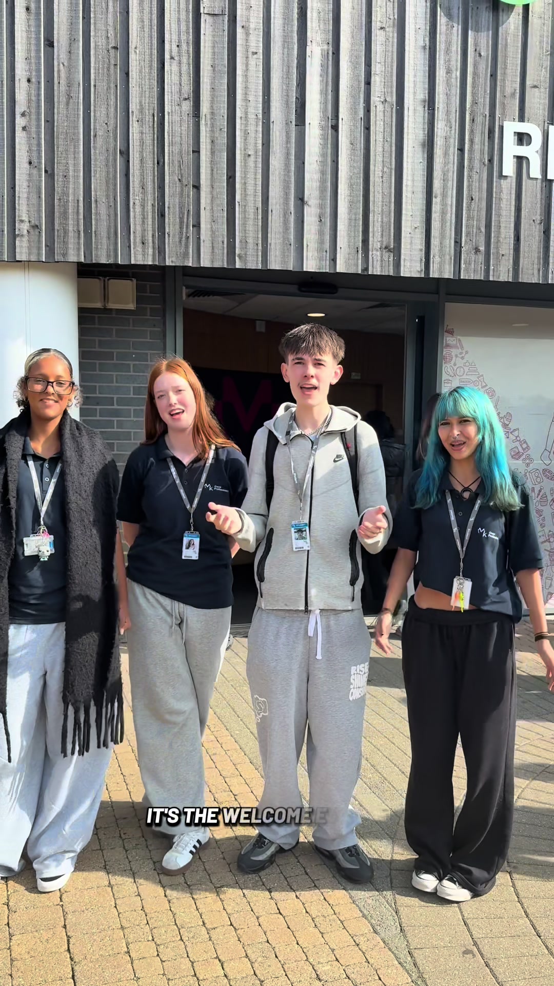 @Mkcollege