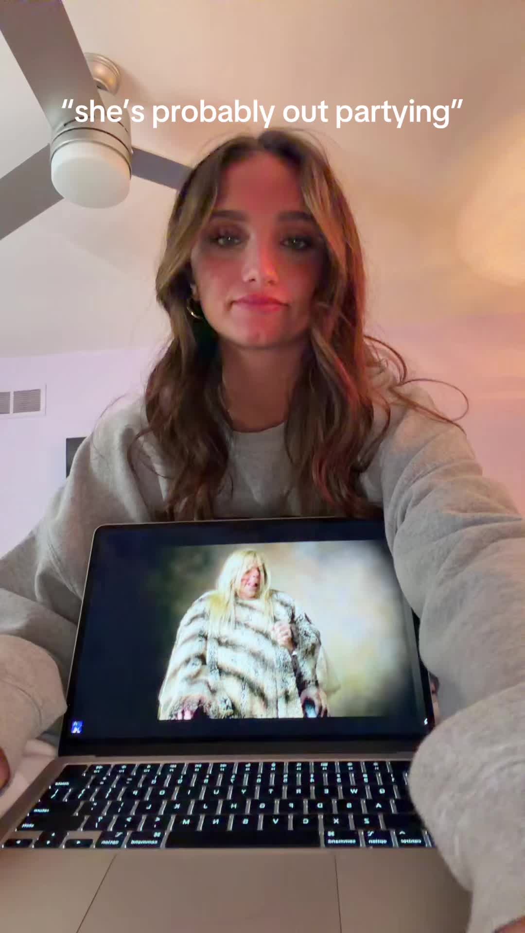 @tay_l_o_r_e