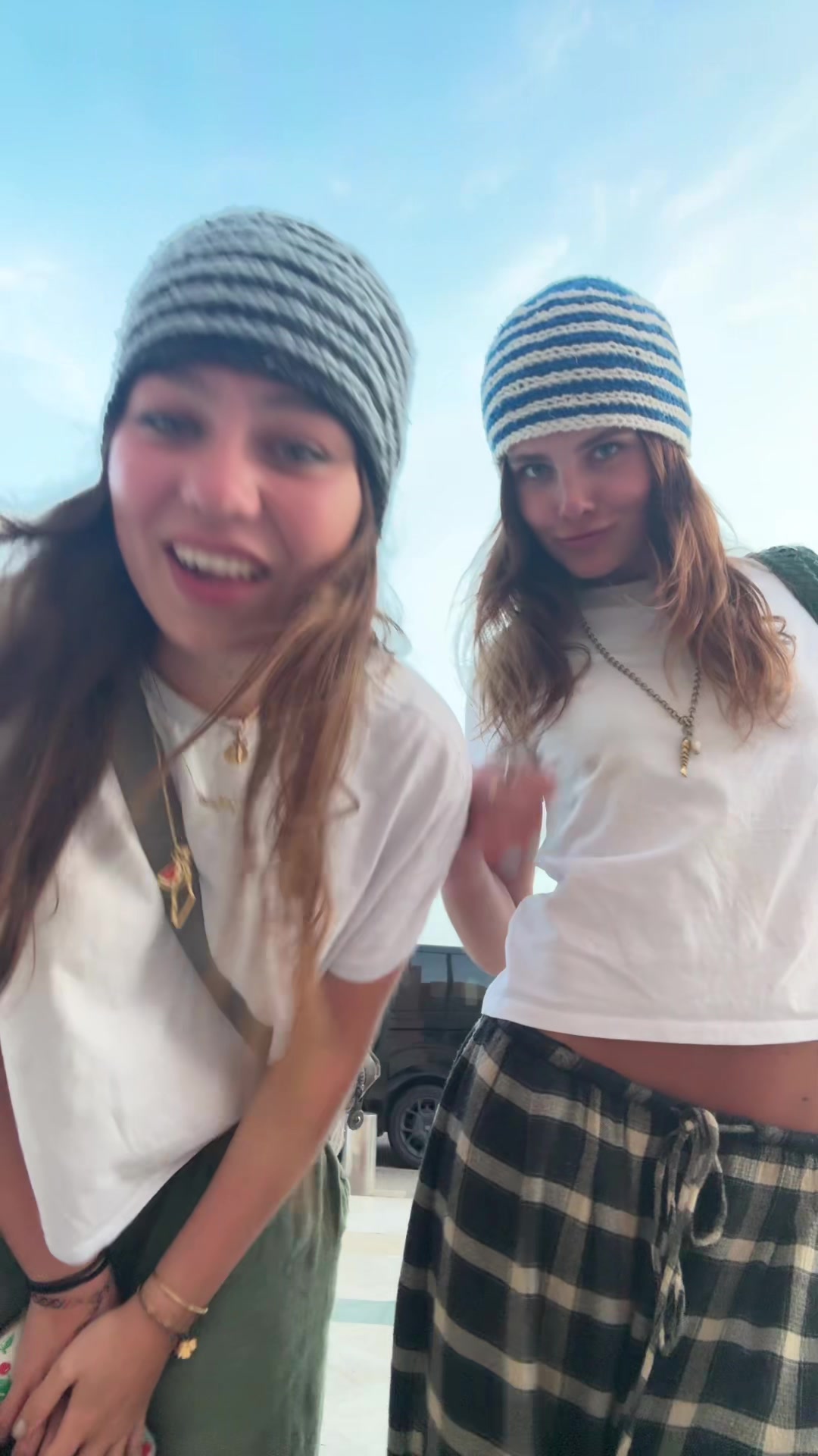 @livvydowlingg