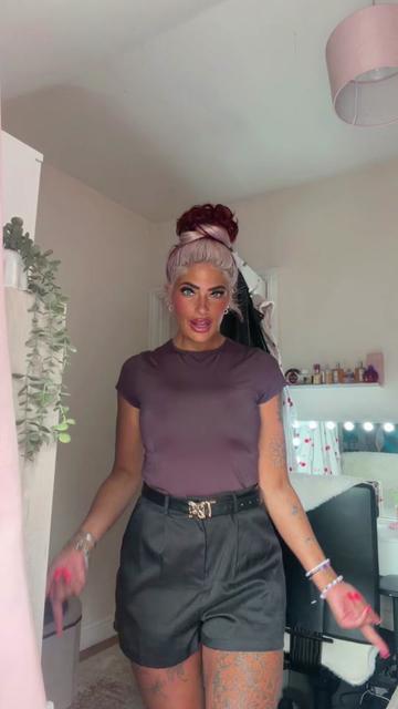 @Shannonpaige🍒🧿