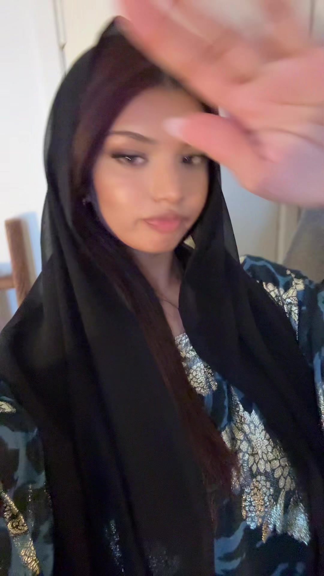 @Lámya