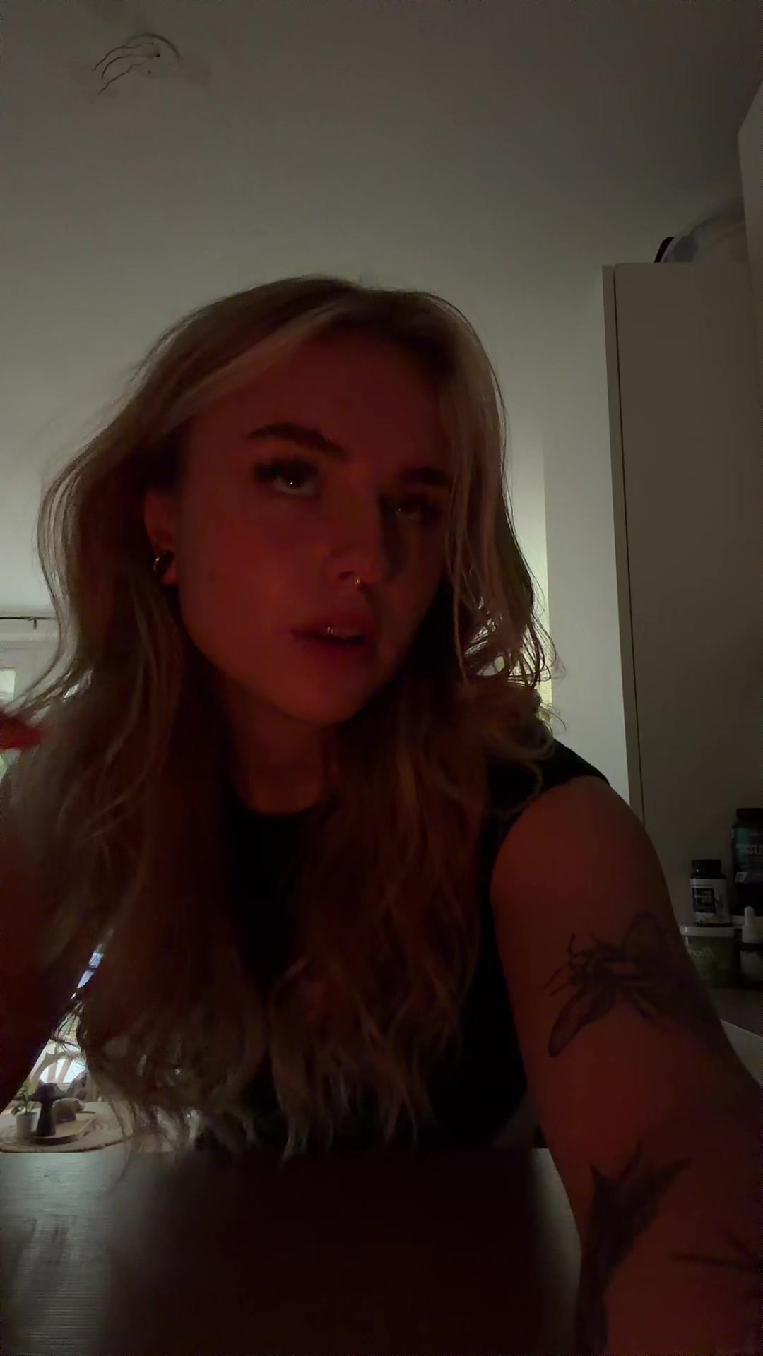 @Lara🖤