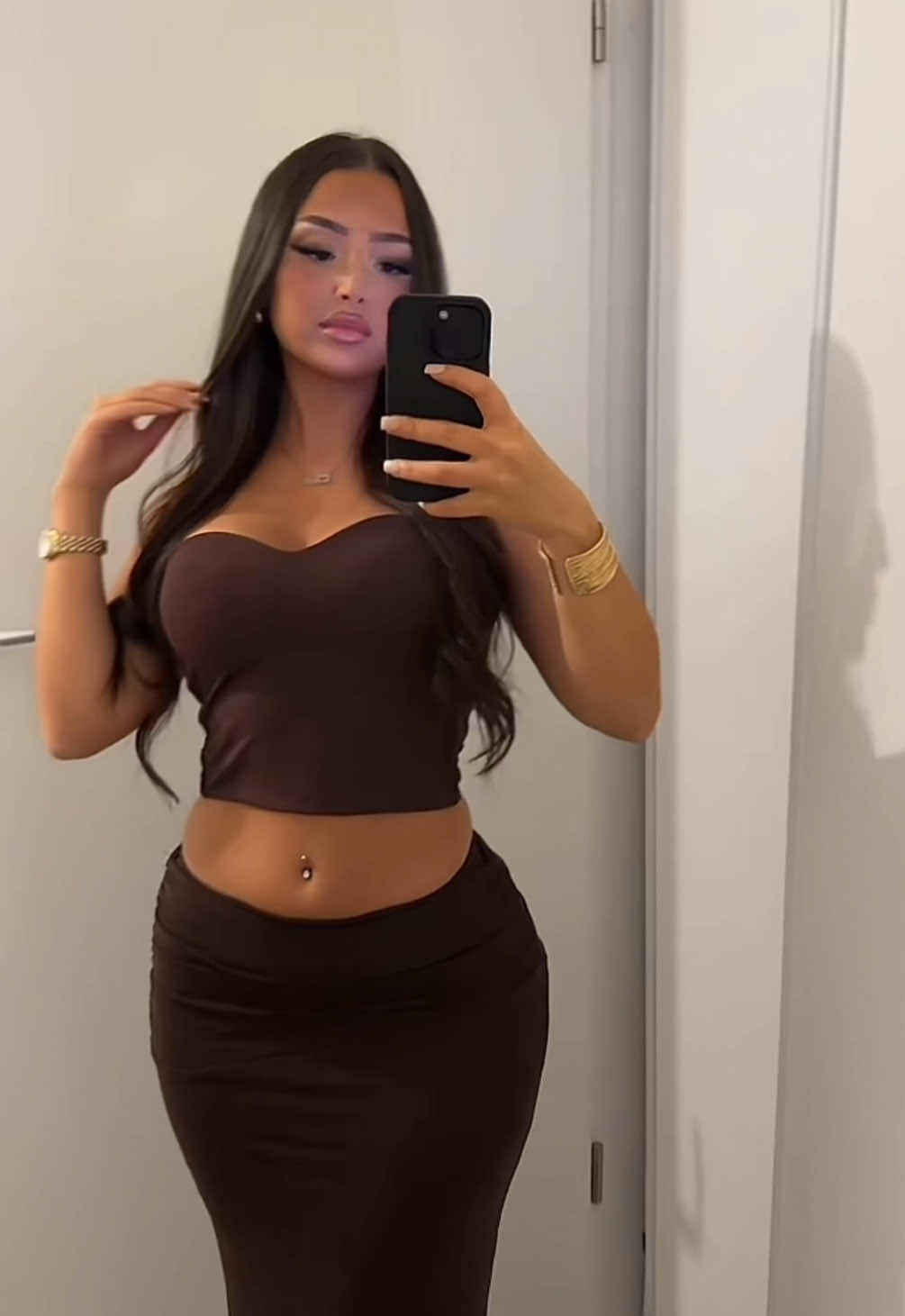 @2lvnv_