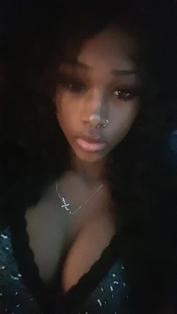 @⃟
