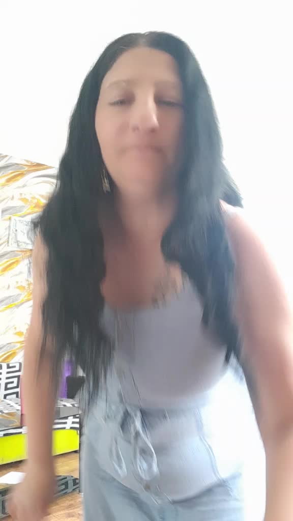@Adela❤️💛Lowe🥰💜🧡🩵Stefan