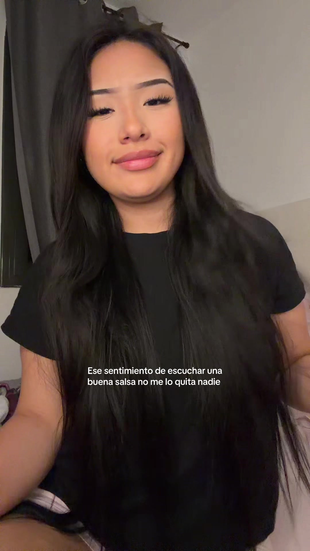 @Saheliii_