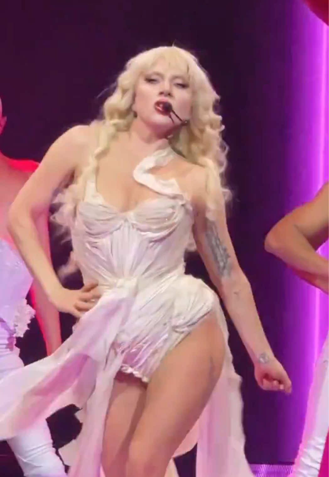 @ladygagabox