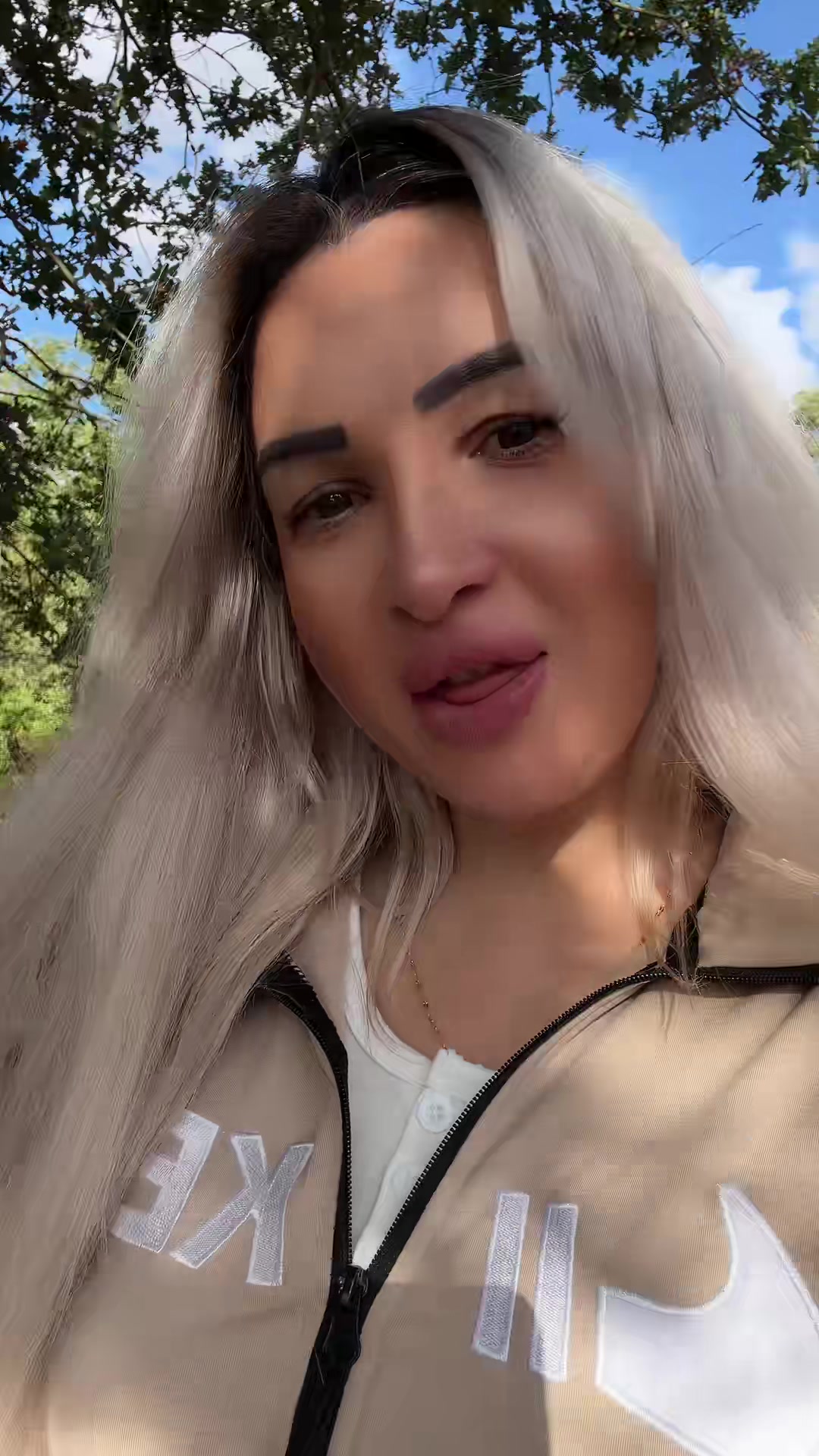 @Maria