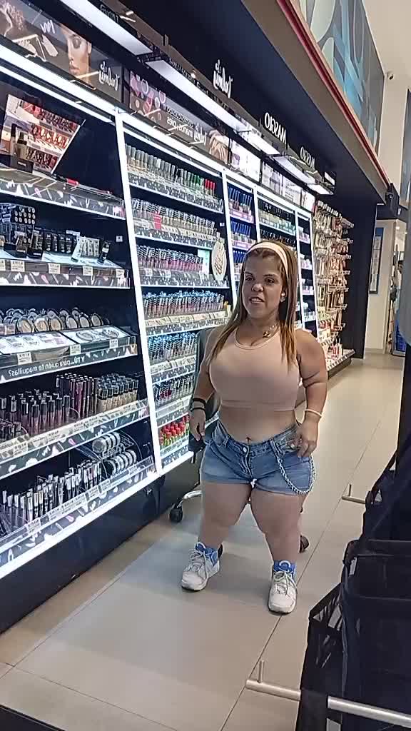 @ChiquiFlowOfficial