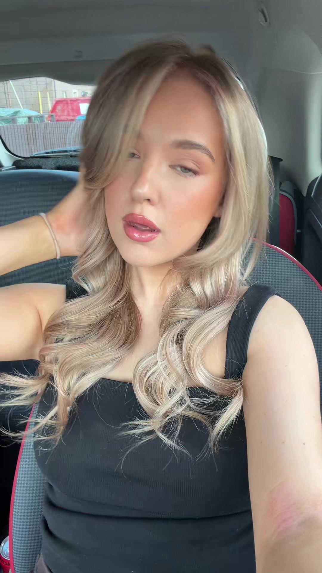 @Macy