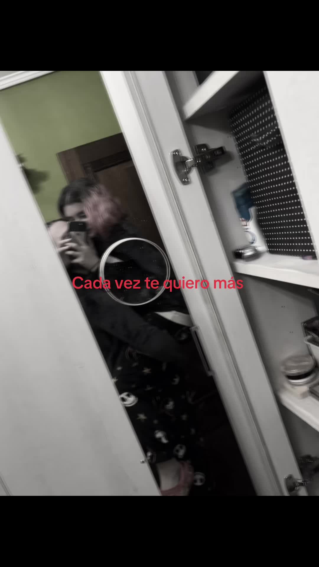 @𝒰𝓃𝒶𝓍,𝓈 𝒲𝒾𝒻ℯ♡