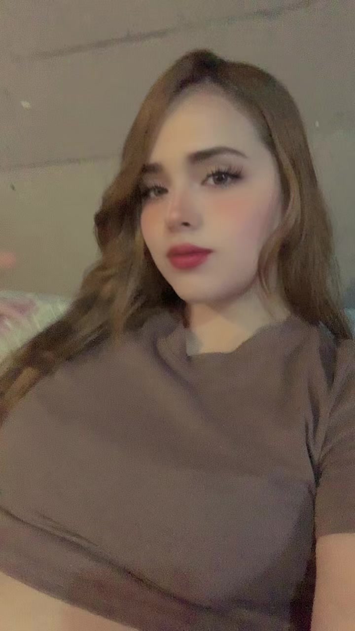@👸